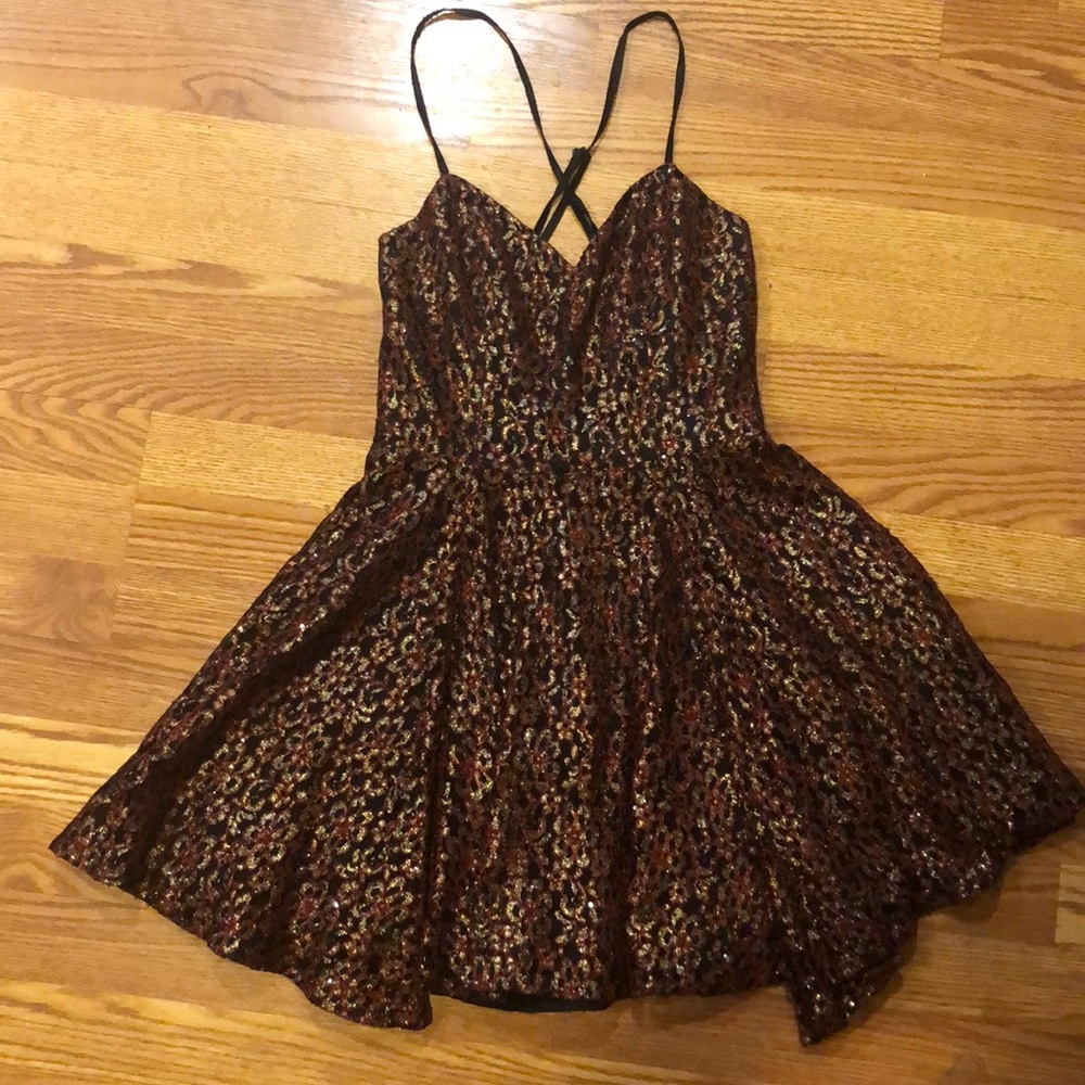 Beautiful dress!